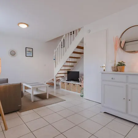 Holiday Les Goelands-28 By Interhome Tatil Evi *